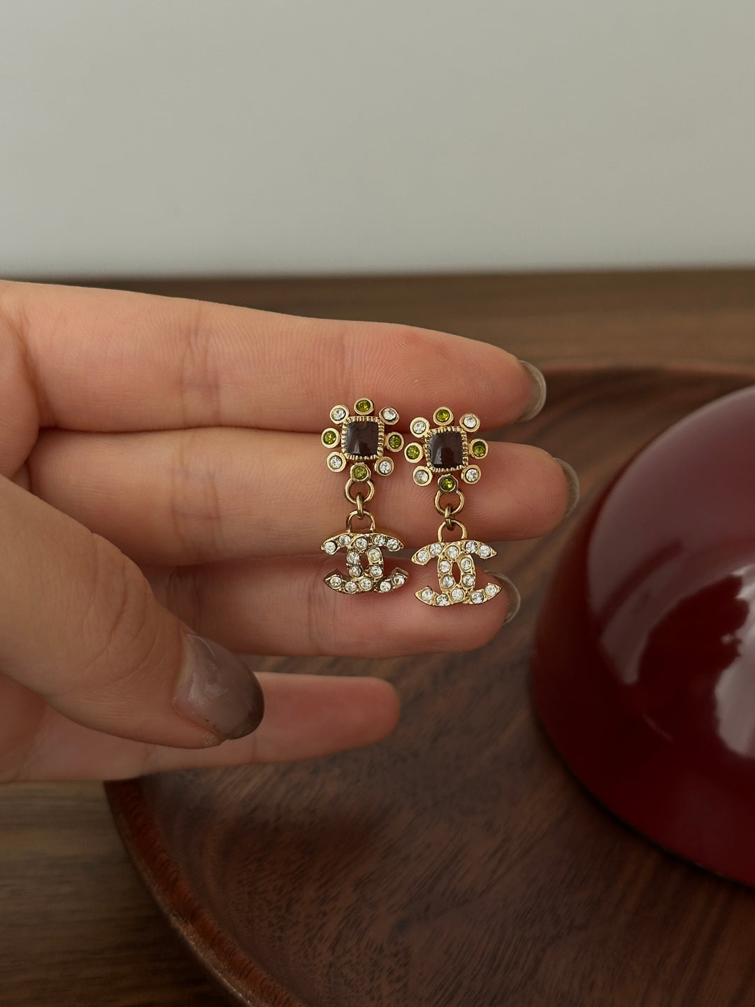 CHANEL Vintage Gem Drop Earrings – Floral Top × Crystal CC Dangle ✨