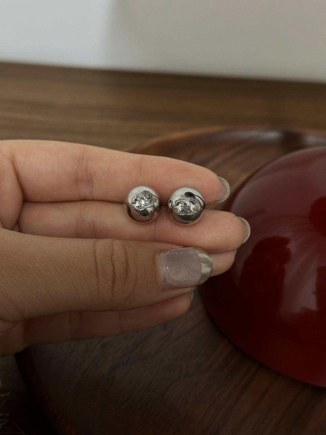 CHANEL Silver Sphere Logo Earrings – Minimal Chic × Timeless Metallic Glow ✨