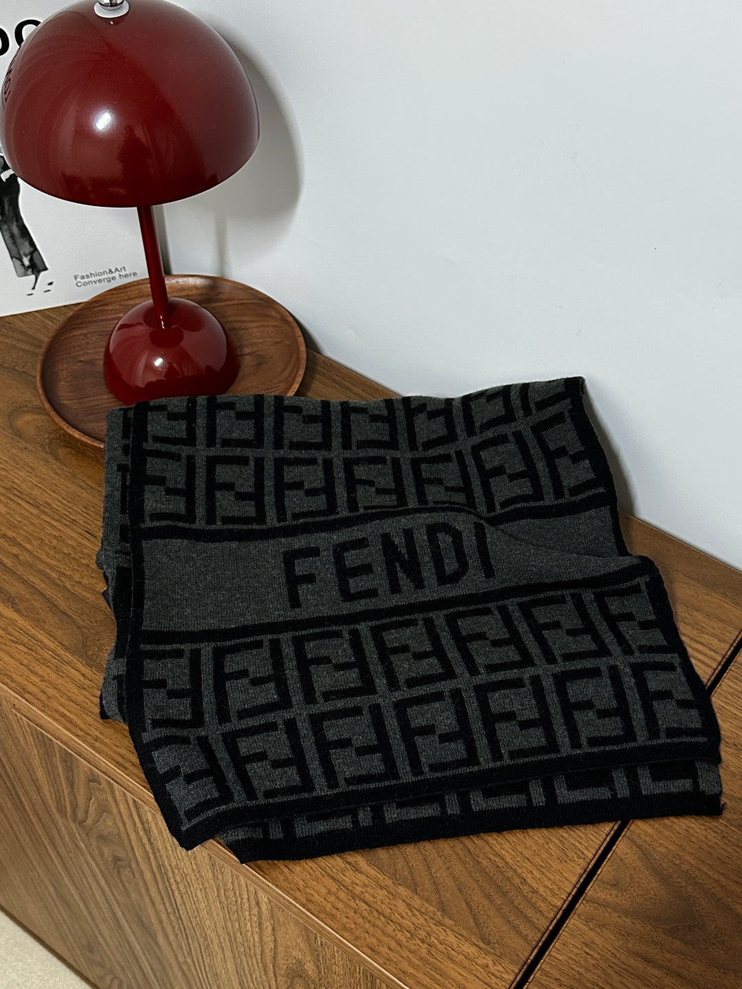 FENDI FF Monogram Knit Scarf｜Classic Double-F Pattern × Winter Essential × Versatile Charcoal Tone