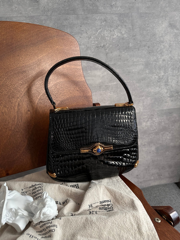 Gucci Vintage Handbag in Cowhide Leather