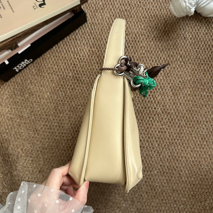 GIVENCHY Cream Leather One-Shoulder Bag 🤍｜Soft Cream Leather × Sculptural Handle × Minimal Vintage Elegance✨