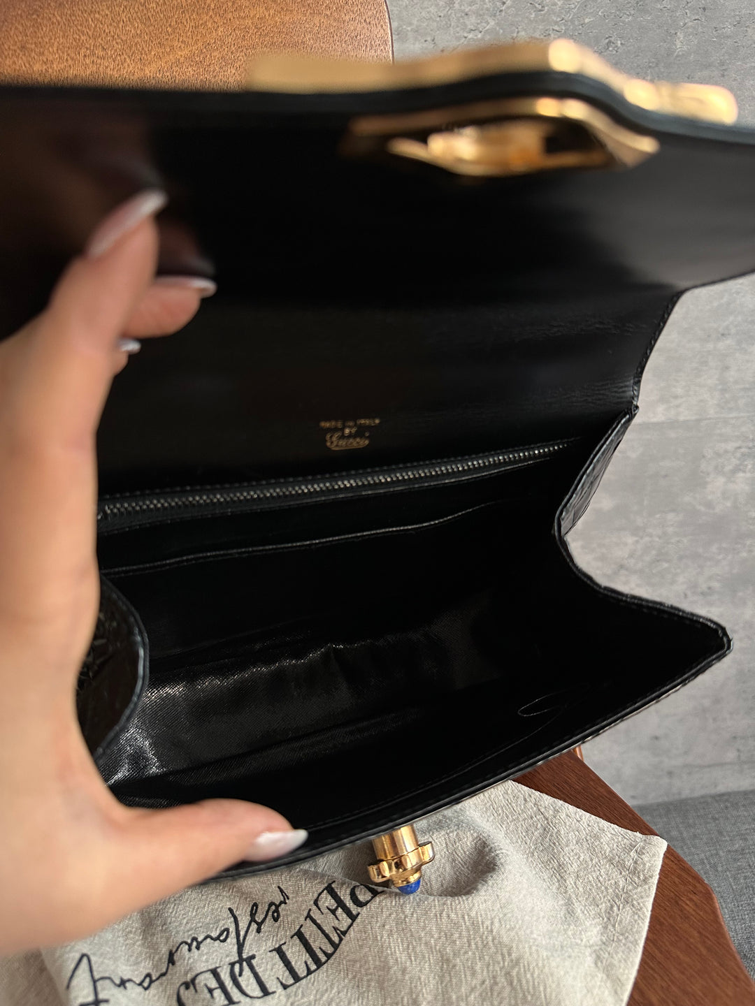 Gucci Vintage Handbag in Cowhide Leather