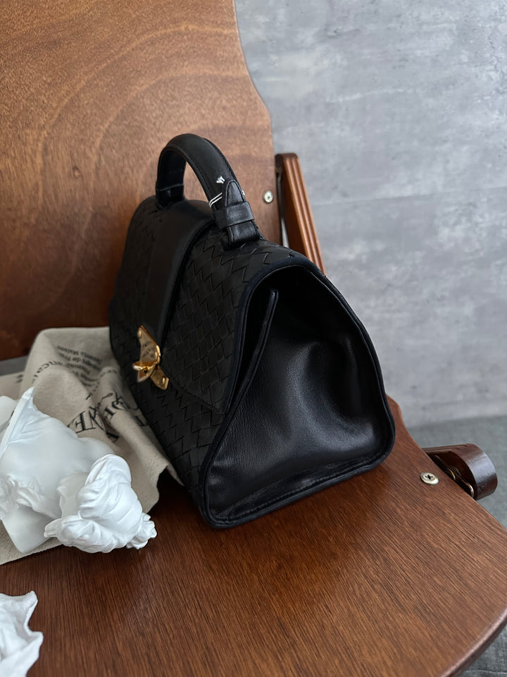 Bottega Veneta Small Kelly 🖤✨