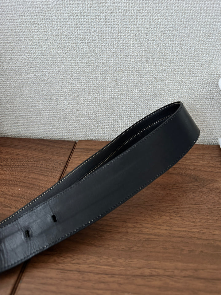 Loewe Vintage Pocket Belt 🖤✨ Rare Collectible