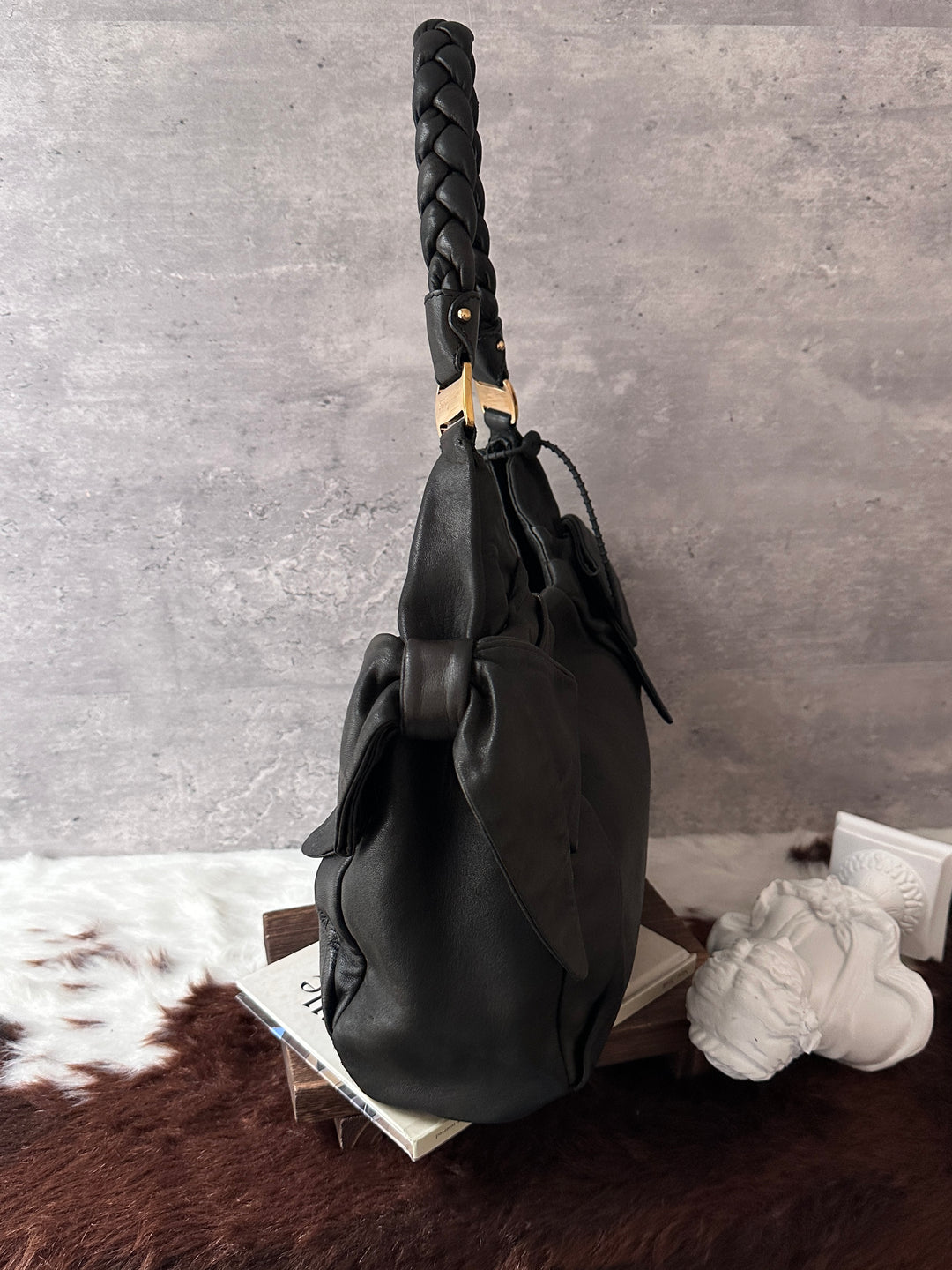 Ferragamo Bow Hobo Bag 🎀｜Braided Handle｜Soft Lambskin｜Lightweight Daily Bag