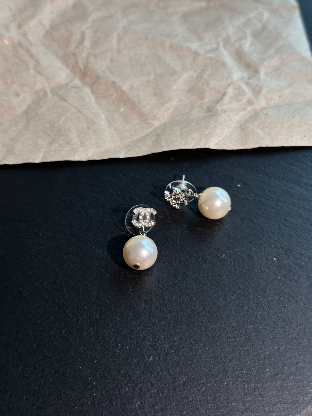 CHANEL CC Crystal &amp; Pearl Stud Earrings ✨｜Elegant Full-Set Collectible
