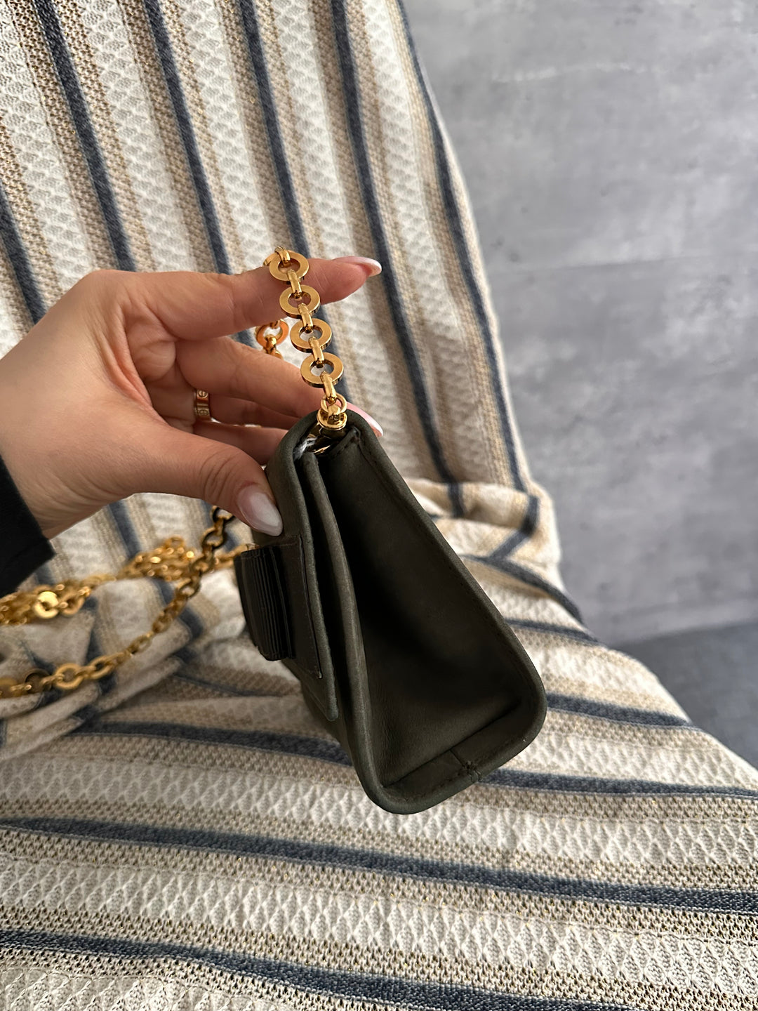 Ferragamo Vintage Chain Shoulder Bag in Olive Green