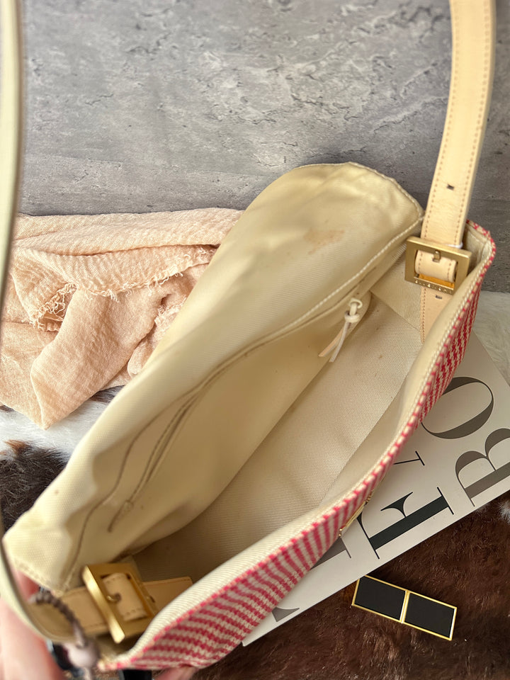 Givenchy Houndstooth Mini Baguette Shoulder Bag ❤️｜Houndstooth Pattern｜Gold 4G Logo｜With Pouch