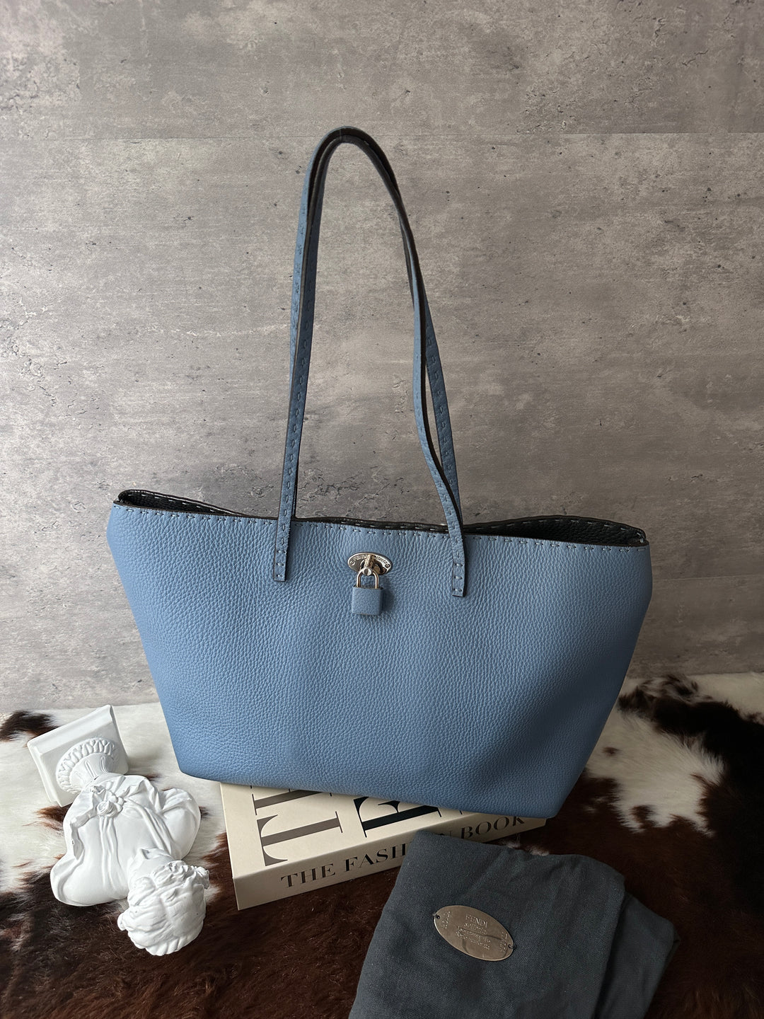 Fendi Selleria Leather Tote Bag 🩵｜Blue Leather｜Fendi Lock｜Laptop Friendly