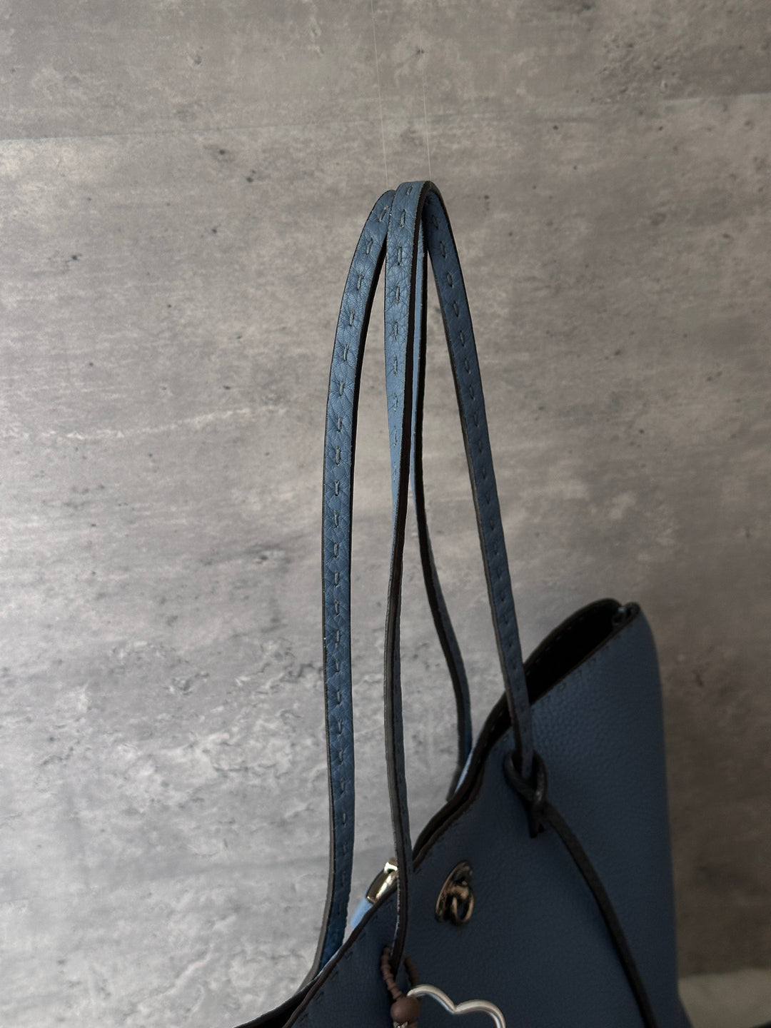 Fendi Selleria Leather Tote Bag 🩵｜Blue Leather｜Fendi Lock｜Laptop Friendly