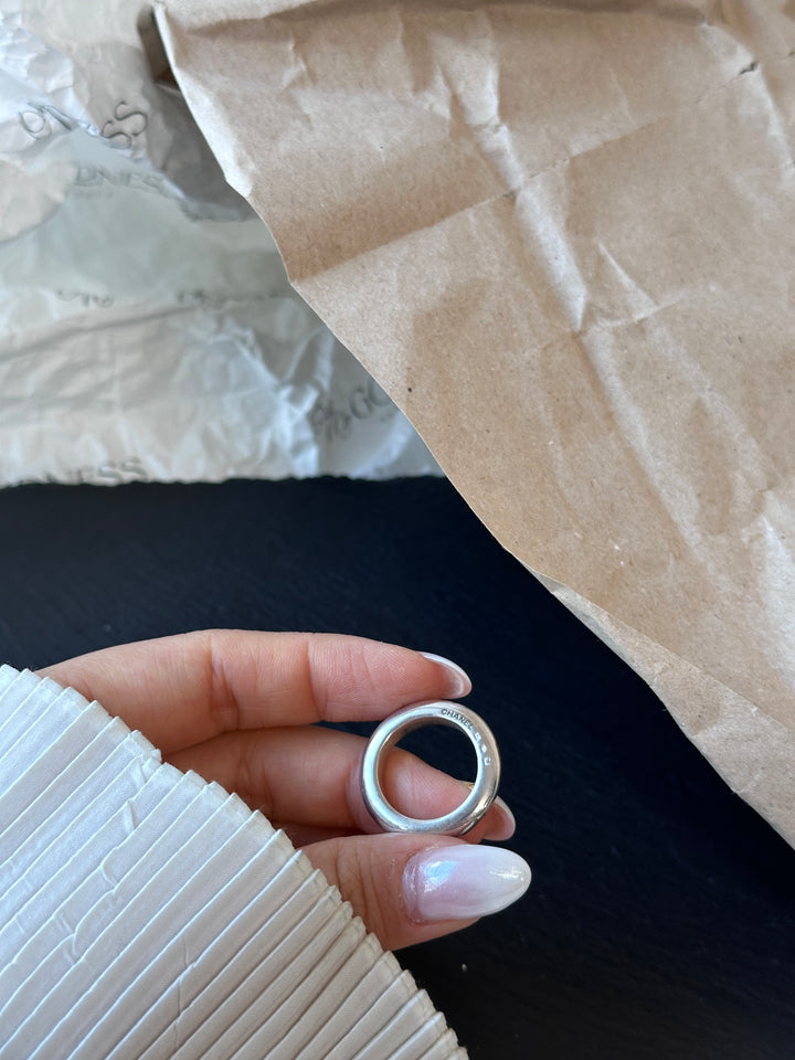 CHANEL Logo Engraved Silver-Tone Ring 💍｜Minimal Chic Stackable Piece