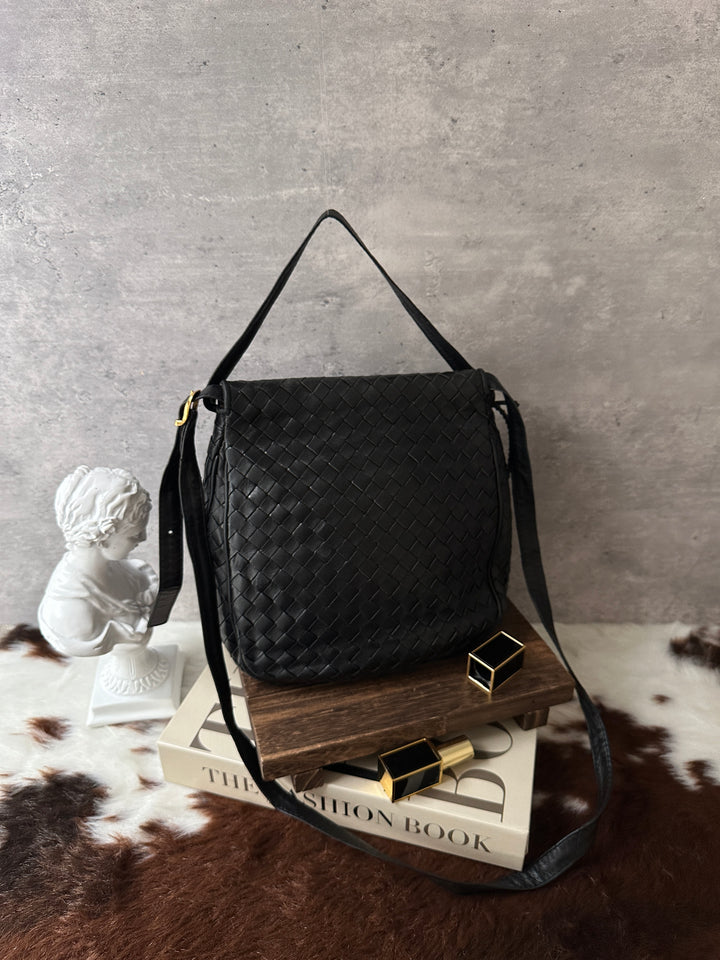 Bottega Veneta Intrecciato Crossbody Bag ✨｜Vintage Style｜Adjustable Strap｜Spacious Design