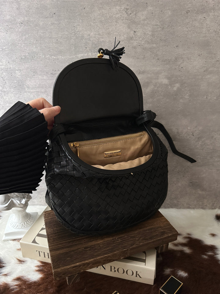Bottega Veneta Intrecciato Crossbody Bag ✨｜Vintage Style｜Adjustable Strap｜Spacious Design