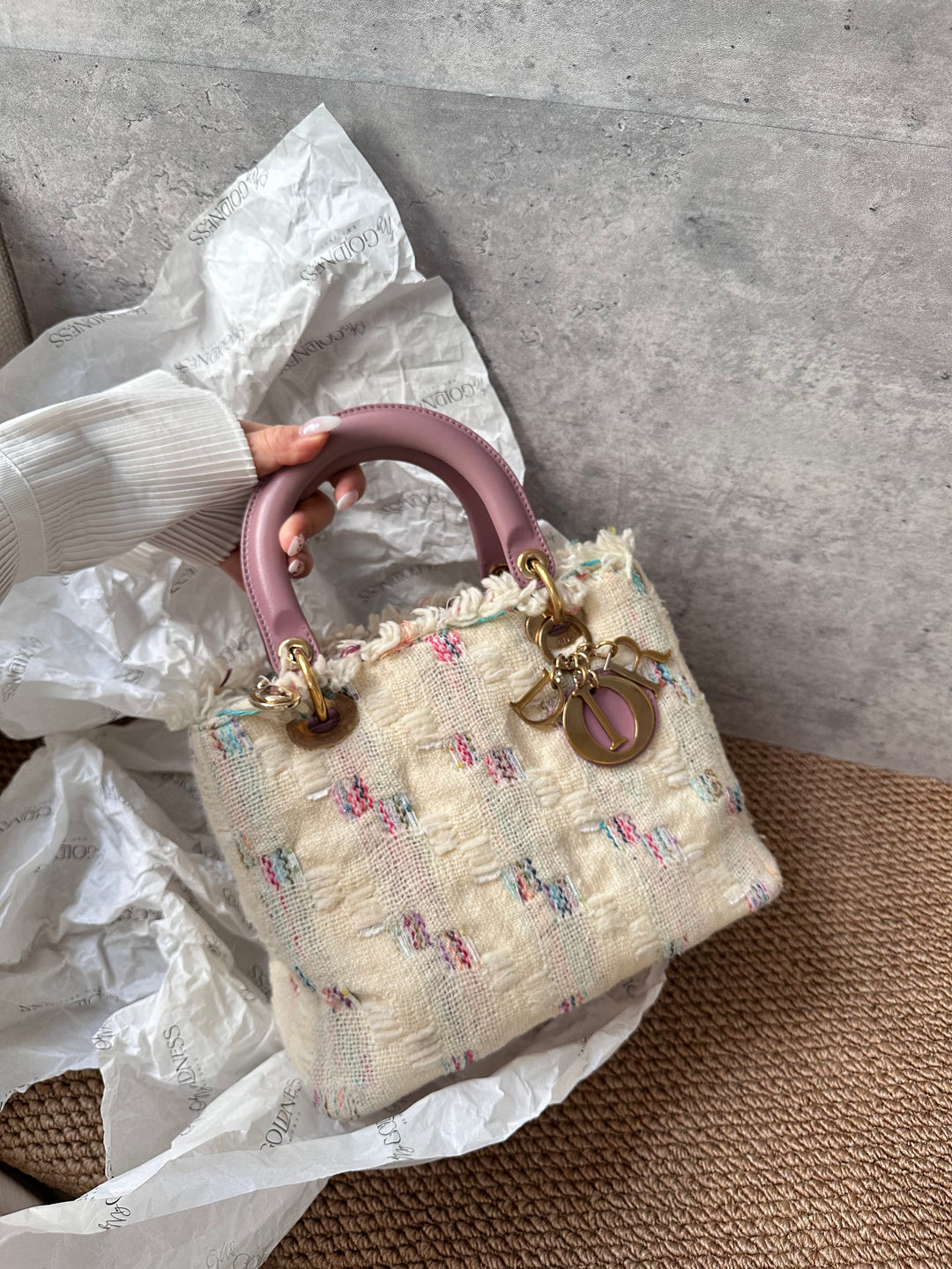 Dior Lady Dior Tweed Cannage Tote with Lilac Leather Handles 🌸｜Unique Textured Fabric & Feminine Charm
