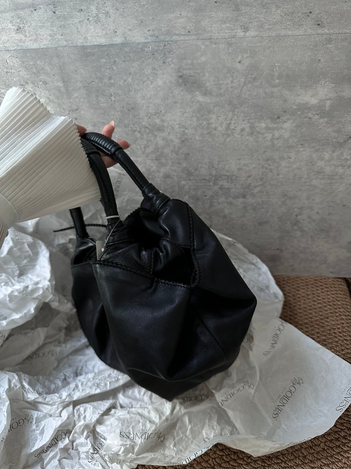 LOEWE Nappa Leather Cloud Bag (Small)｜Timeless Black Charm
