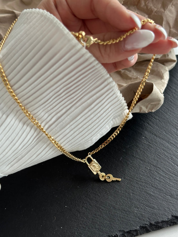 DIOR Gold Keylock &amp; Key Pendant Necklace 🔐｜Playful Luxury Statement