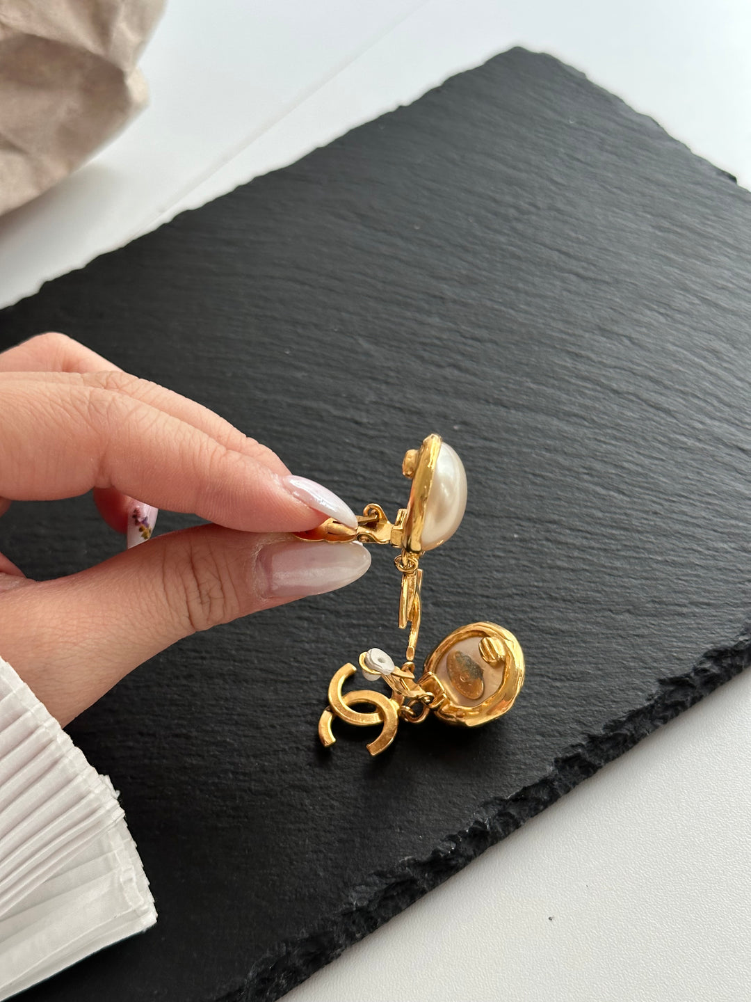 CHANEL Large Pearl CC Drop Clip-On Earrings ✨｜Convertible Vintage Charm