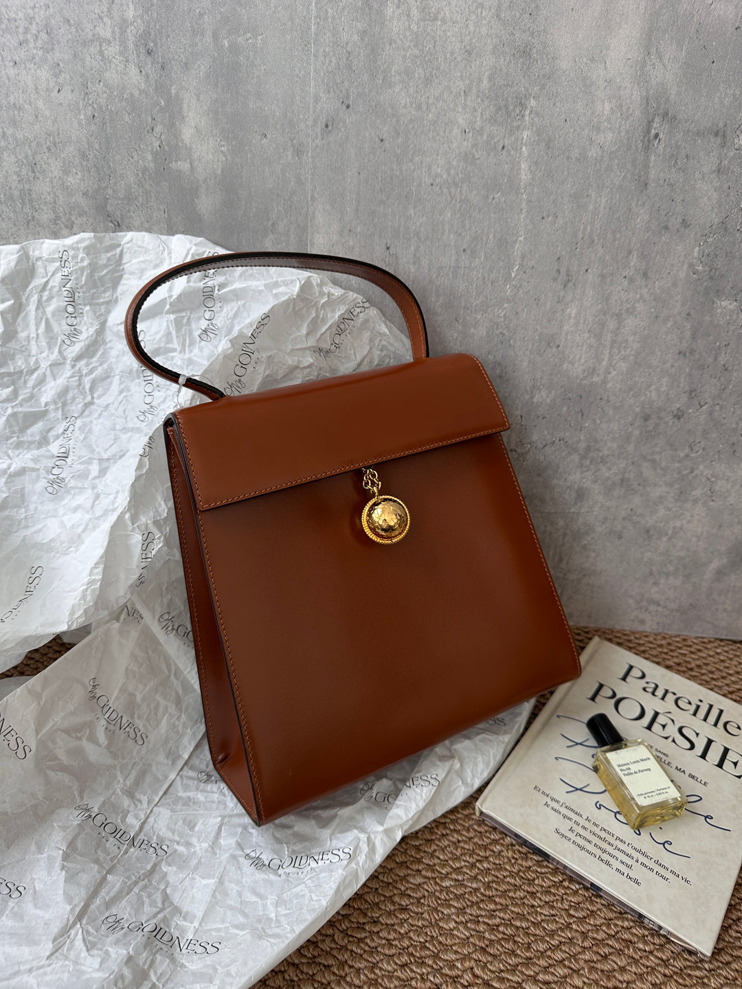 CELINE Starball Charm Kelly – Rare Caramel Beauty 🪐 Minimal, Elegant & Collectible