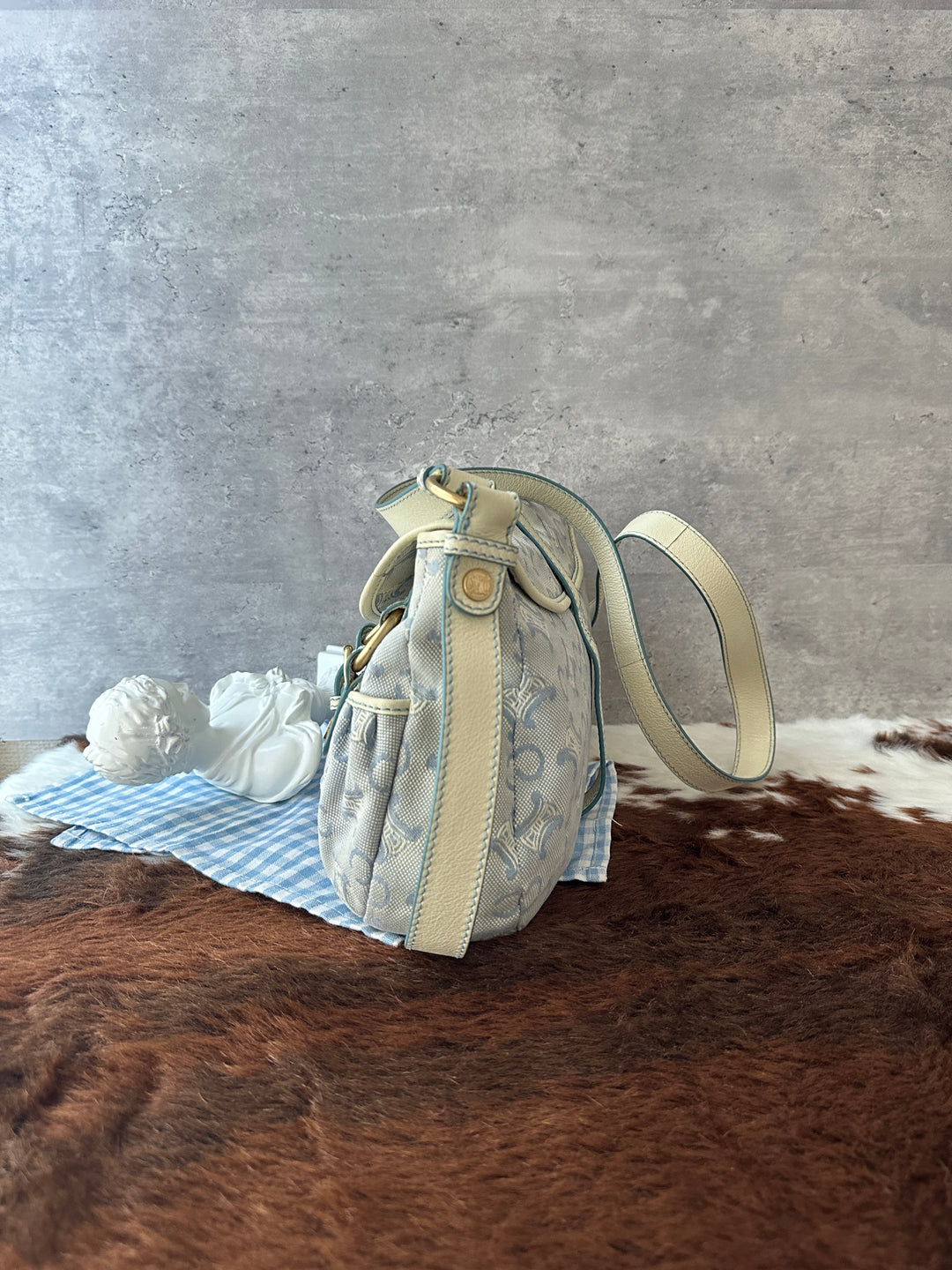 CELINE Vintage Triomphe Shoulder Bag 🩵✨｜Sky Blue Monogram