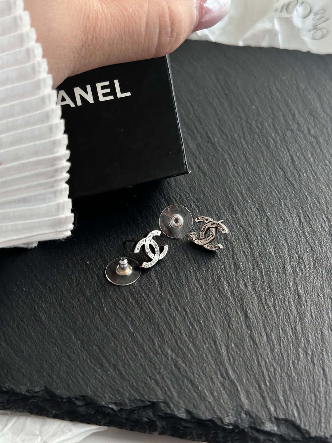 CHANEL Vintage Chrome Hearts CC Earrings 🖤｜Rare Retro Silver &amp; Timeless Icon