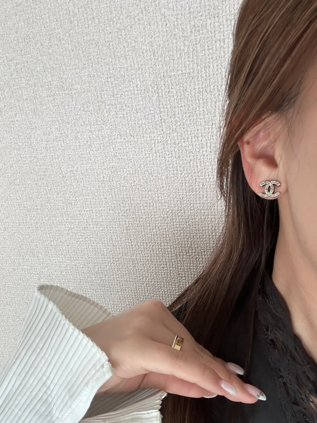 CHANEL Vintage Chrome Hearts CC Earrings 🖤｜Rare Retro Silver &amp; Timeless Icon