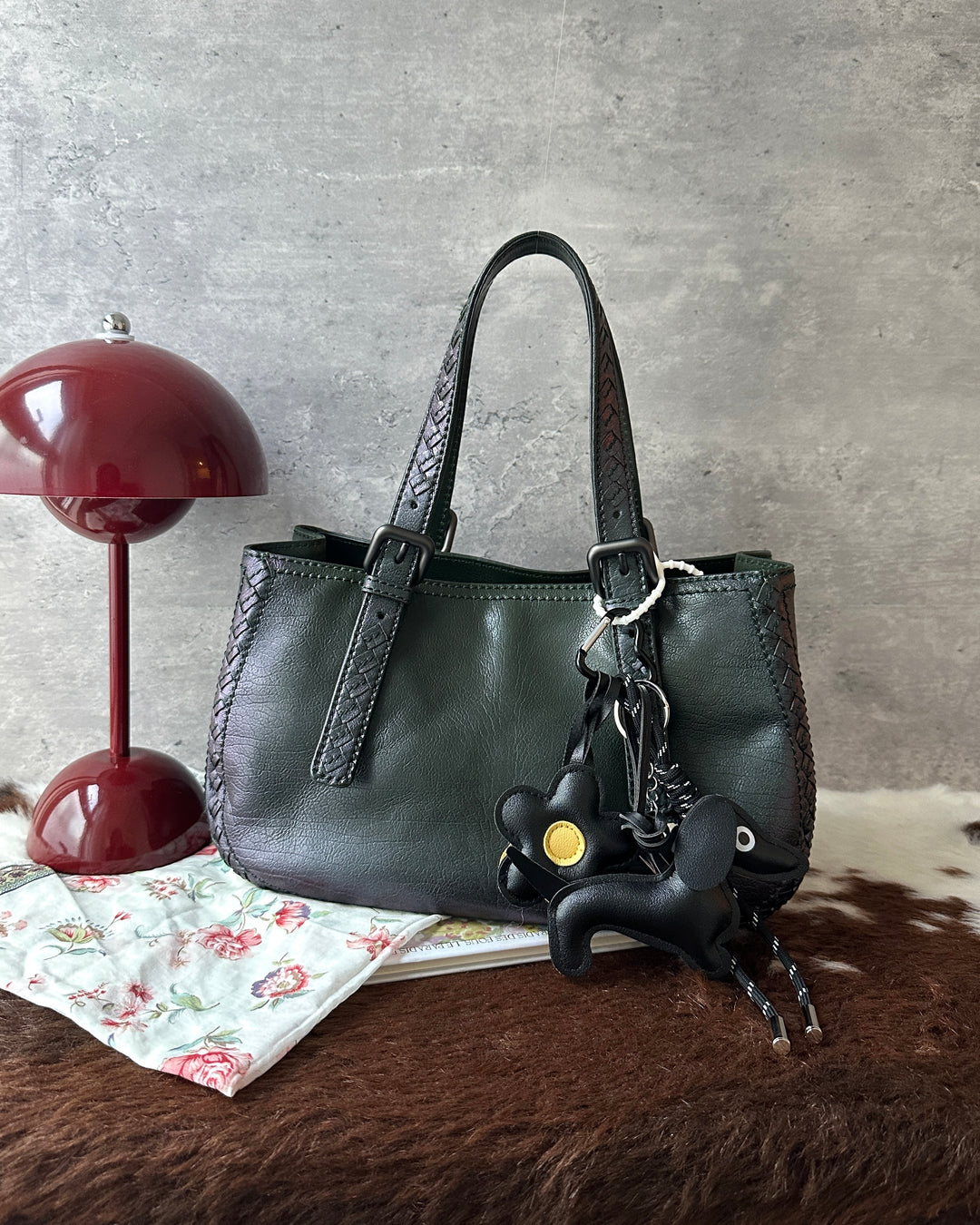 BOTTEGA VENETA Forest Green Leather Tote Bag 💚💜｜Iridescent Finish × Intrecciato Details × Adjustable Handles