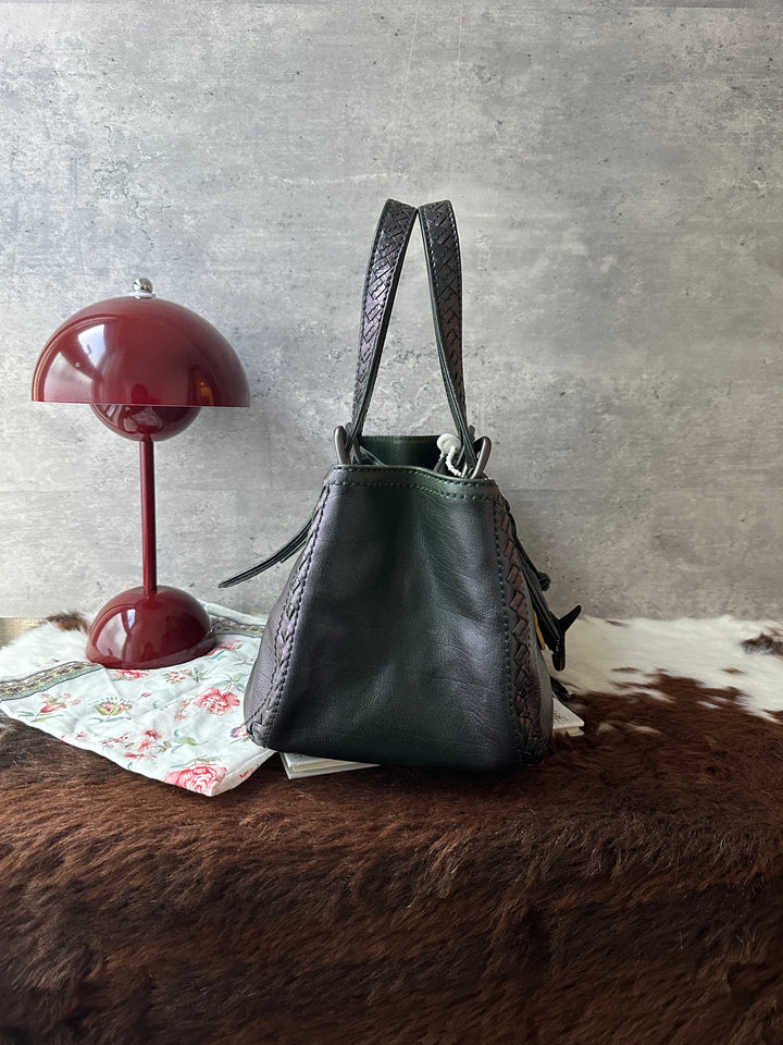 BOTTEGA VENETA Forest Green Leather Tote Bag 💚💜｜Iridescent Finish × Intrecciato Details × Adjustable Handles