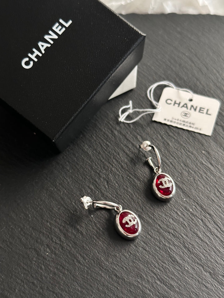 CHANEL Vintage Red Resin CC Drop Earrings ❤️｜Rare Icy Bean Design with Box
