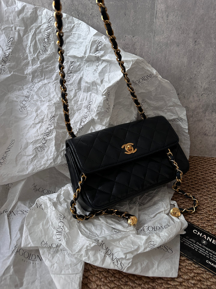 CHANEL Black Coco Button Flap – Classic Quilted Leather 🖤 Rare Full-Set with Original Inner Pocket
