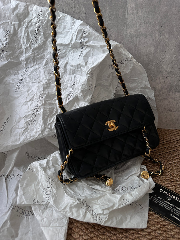 CHANEL Black Coco Button Flap – Classic Quilted Leather 🖤 Rare Full-Set with Original Inner Pocket