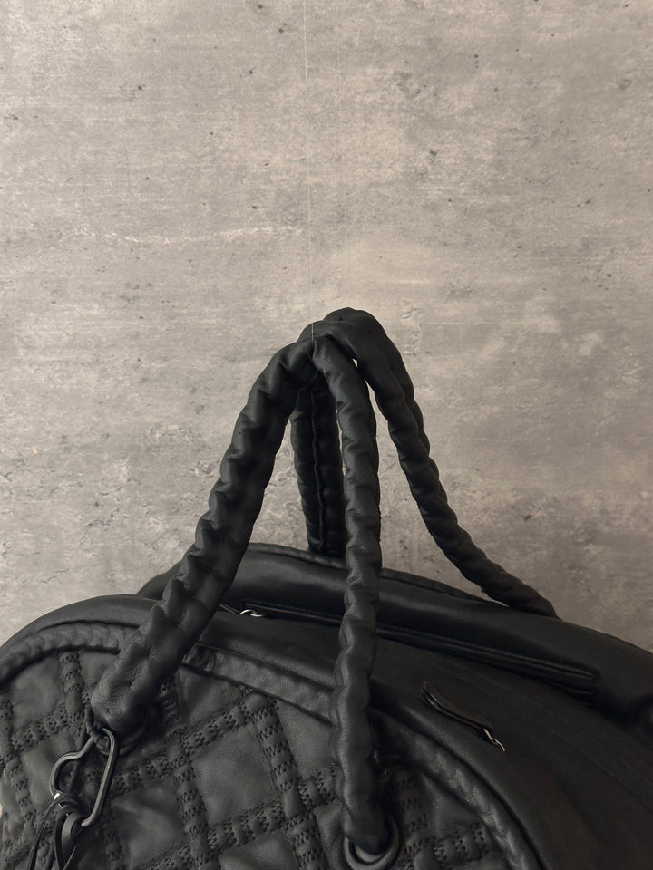 Chanel Piped Quilted Bowling Bag 🖤｜Leather-Wrapped Chain｜Double Zip Pockets｜Great Capacity