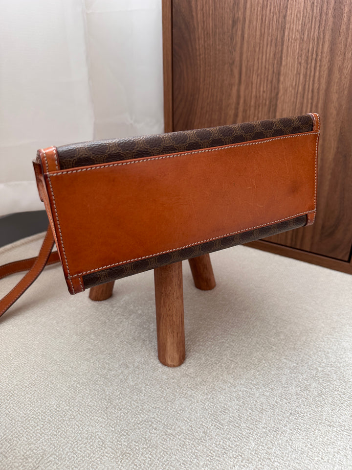 CELINE Vintage Macadam Kelly Bag 🤎 Small with Strap