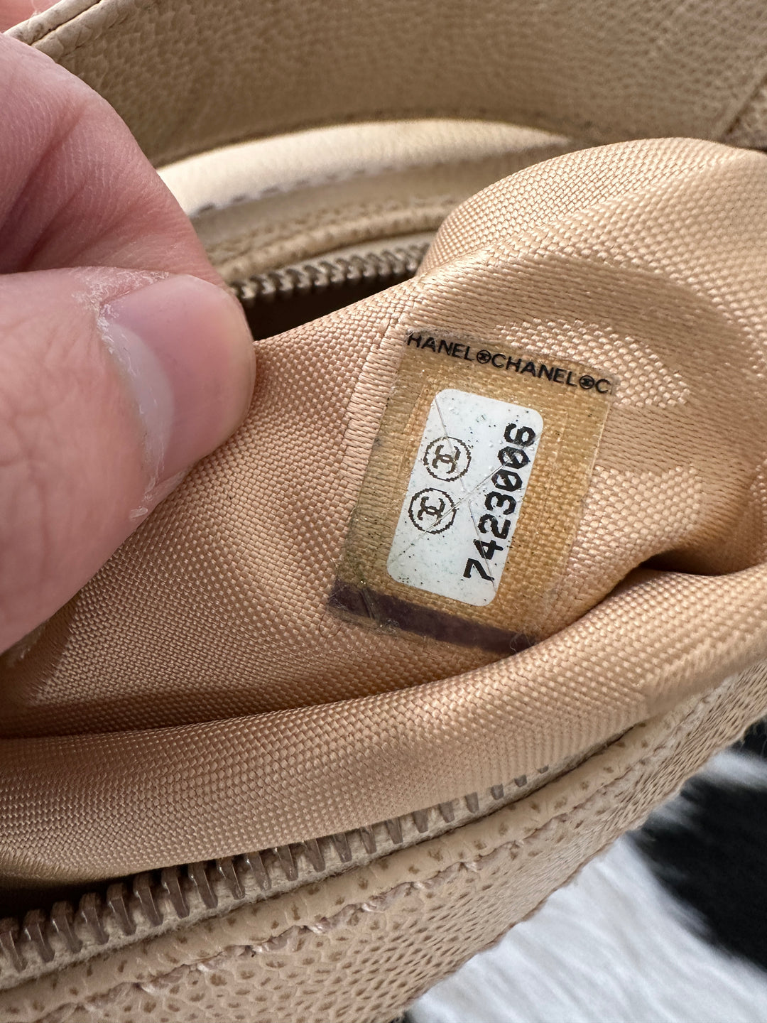 CHANEL CC Small Shoulder Bag 🖤｜Wooden Chain Detail × Caviar Leather × Lightweight Elegance