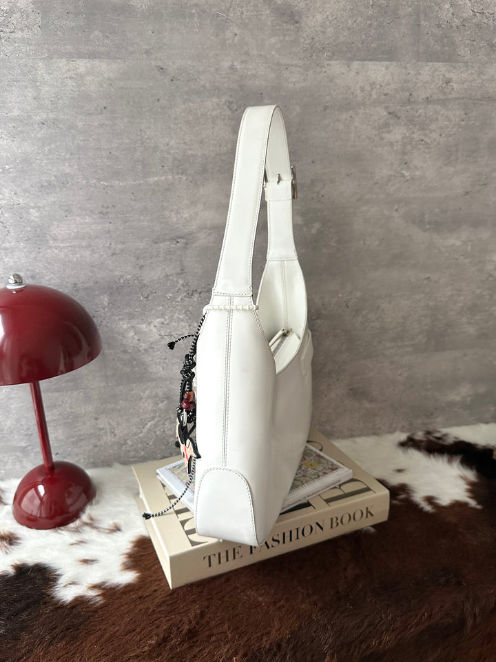 Ferragamo Gancini Hobo Bag ✨｜Glossy White Box Leather｜Small Size｜Versatile Chic
