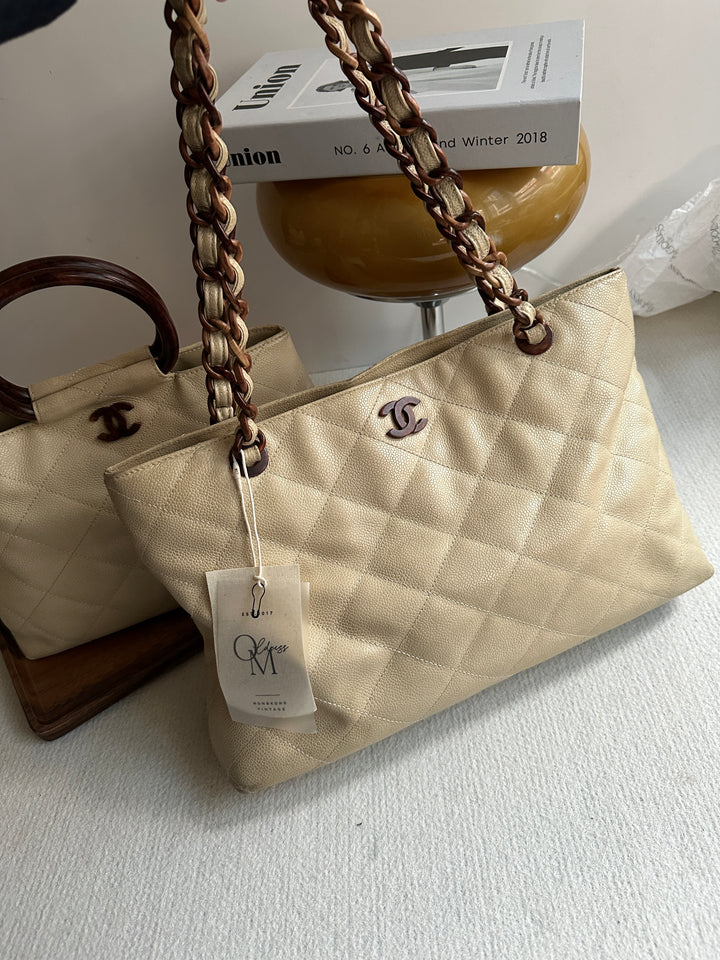 Chanel Woodgrain CC Caviar Tote 🤎 | Autumn Elegance, Everyday Ease