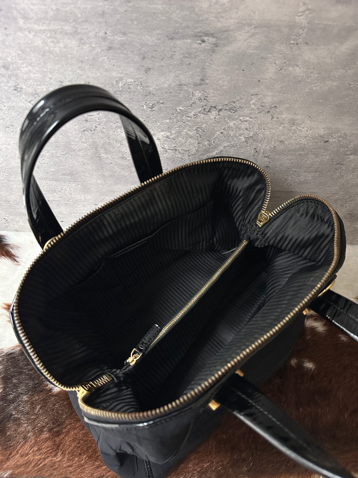 Fendi Boston Bag 🖤｜Gold FF Hardware｜Lightweight Design｜Great Value