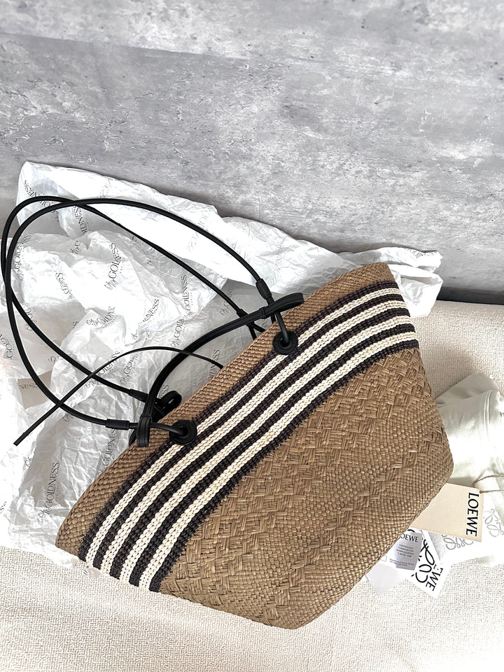 LOEWE Olive Green Bucket Bag 🫒✨｜Rare, Igable & Versatile