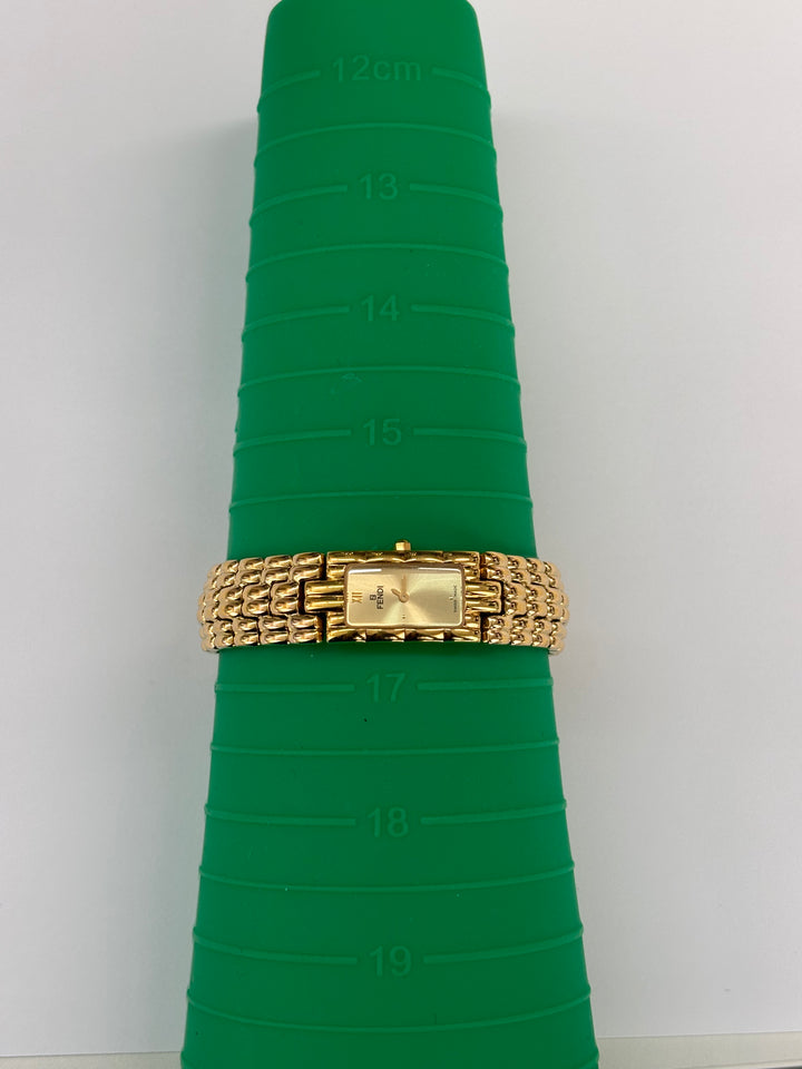Fendi Rectangular Bracelet Watch ✨｜Slim Gold Case × Roman XII Dial × Elegant Vintage Bracelet