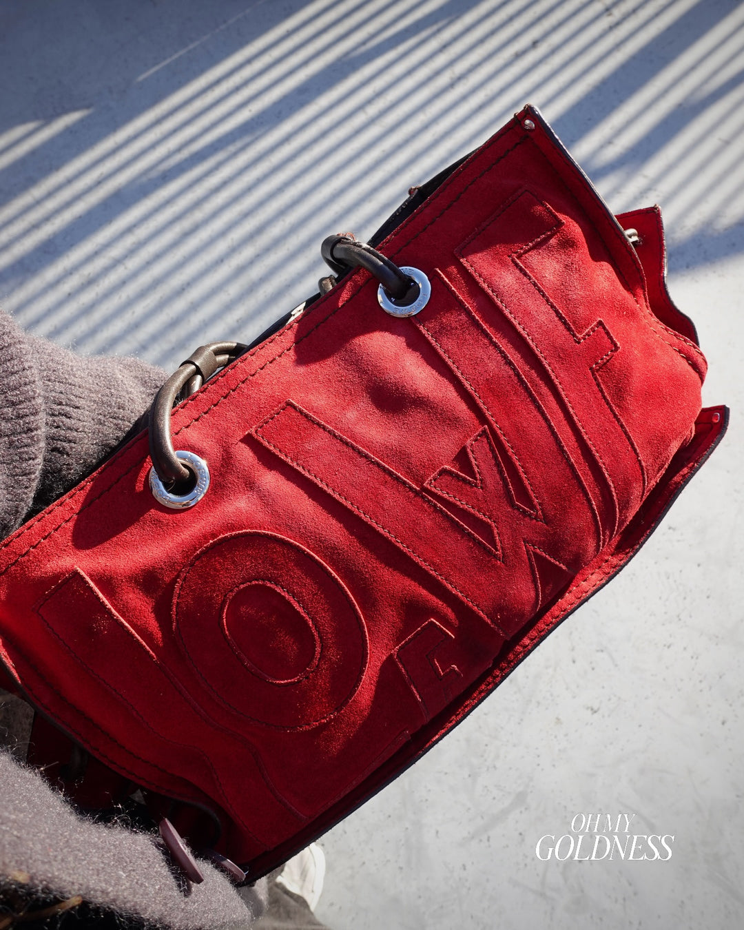 LOEWE Cowhide Suede Shopper Tote Bag ❤️｜Red Suede × Embossed Anagram × Spacious Everyday Size✨