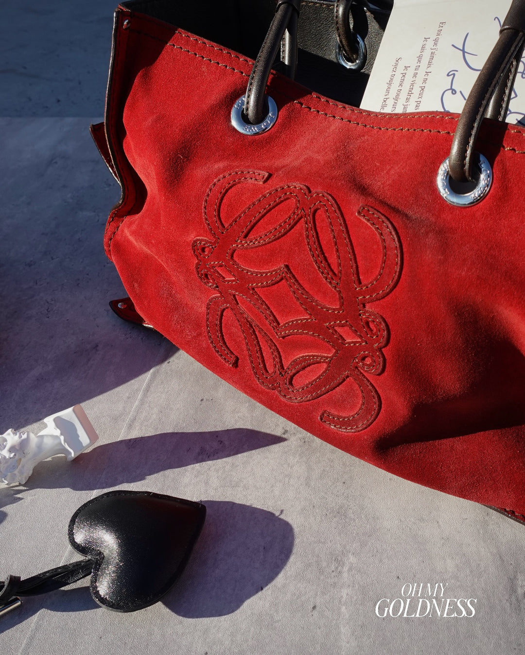 LOEWE Cowhide Suede Shopper Tote Bag ❤️｜Red Suede × Embossed Anagram × Spacious Everyday Size✨