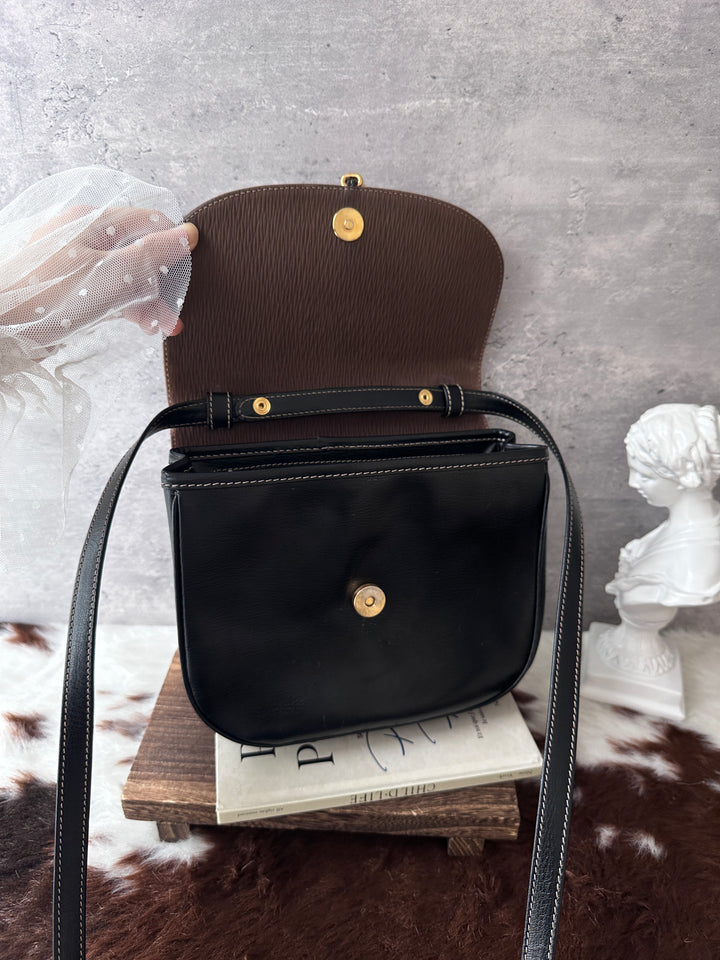 Loewe Half Moon Mini Kelly Bag 🖤｜Rare Mini Size｜Original Strap｜Collector’s Handle