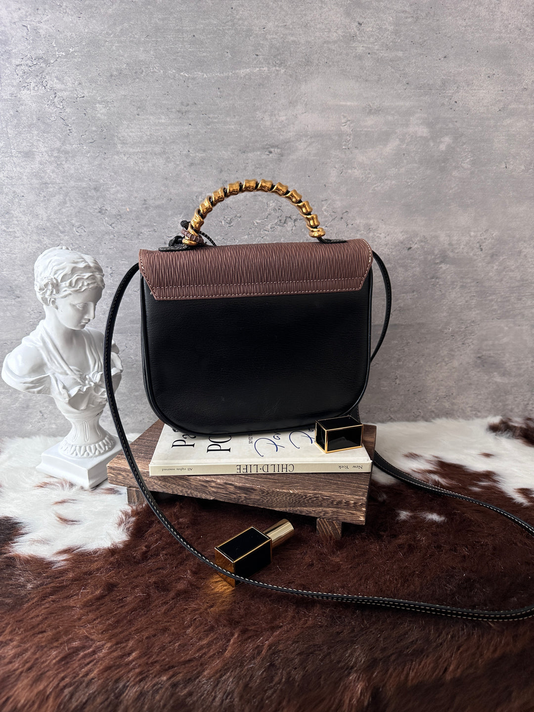 Loewe Half Moon Mini Kelly Bag 🖤｜Rare Mini Size｜Original Strap｜Collector’s Handle