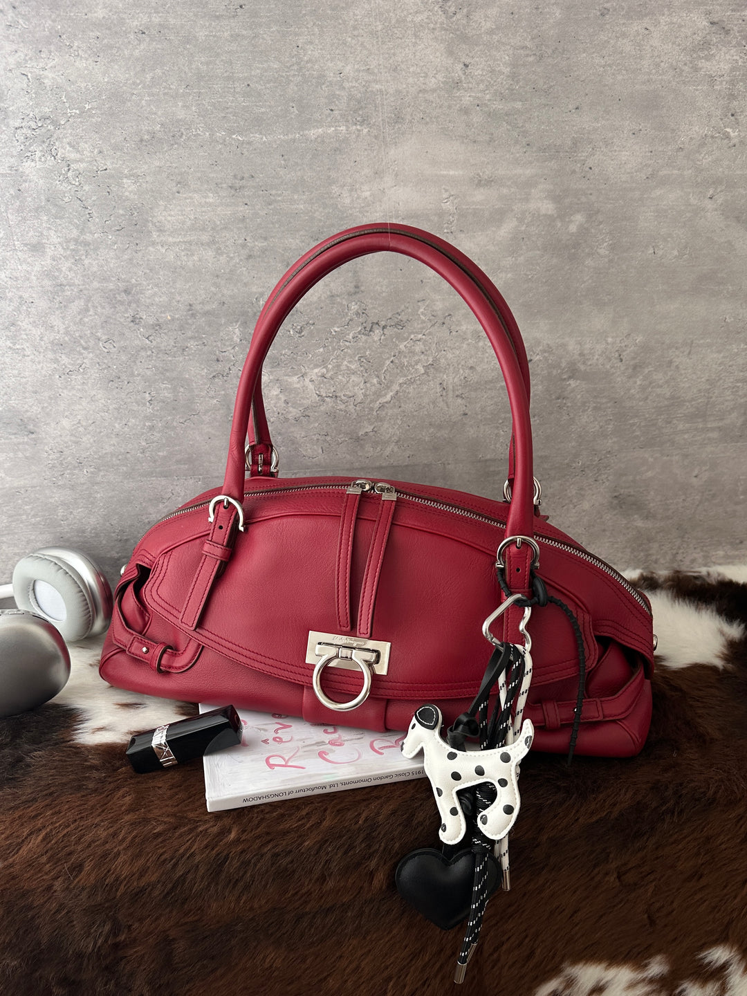 Ferragamo Rare Baguette Bag ❤️｜Long Handle Design｜East-West Shape｜Excellent Condition