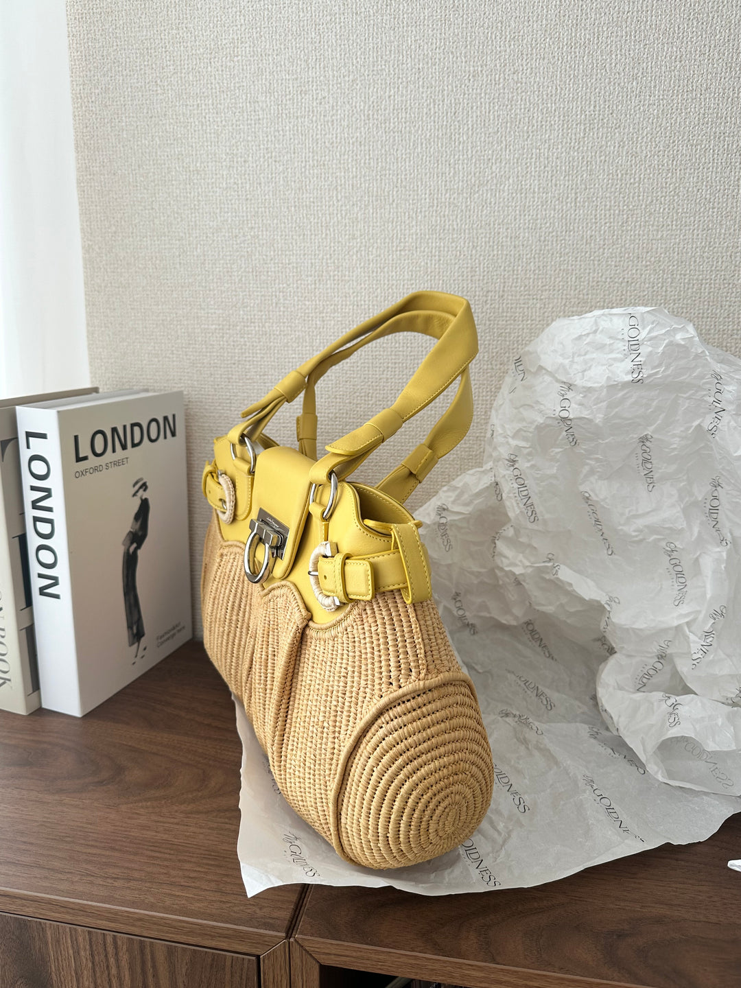 Salvatore Ferragamo Horsebit Raffia & Leather Tote（Yellow × Natural）｜Summer Resort Charm ☀️🌿