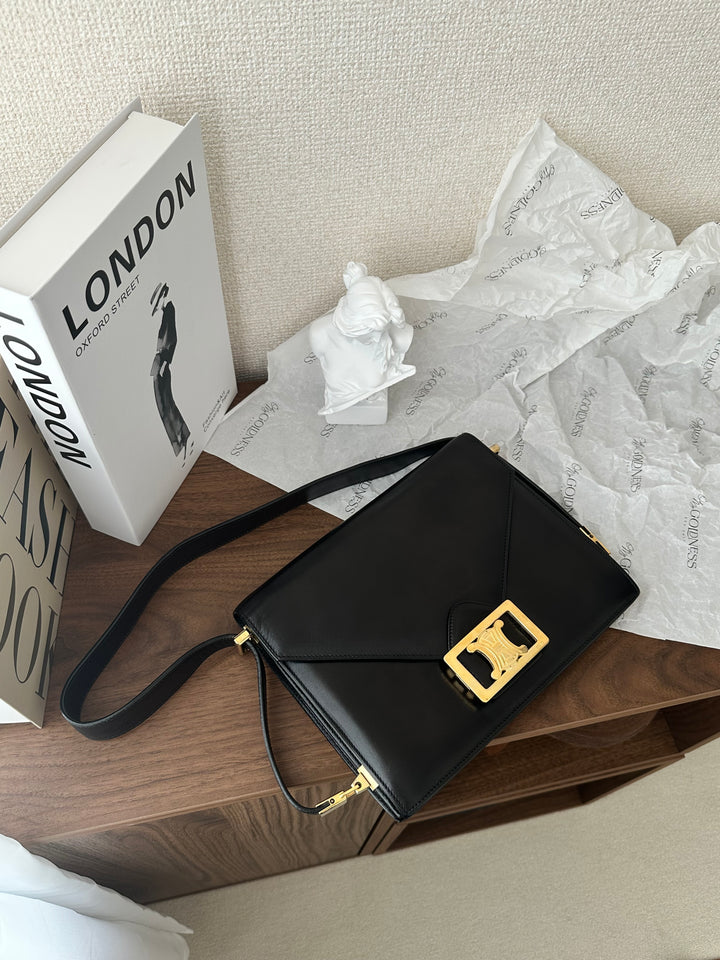 CELINE Large Triomphe Buckle Envelope Bag（Black × Gold）｜Vintage Prestige 🖤✨