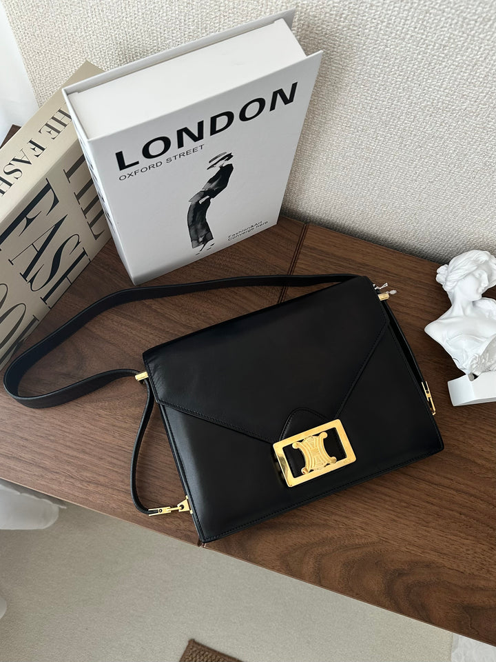 CELINE Large Triomphe Buckle Envelope Bag（Black × Gold）｜Vintage Prestige 🖤✨