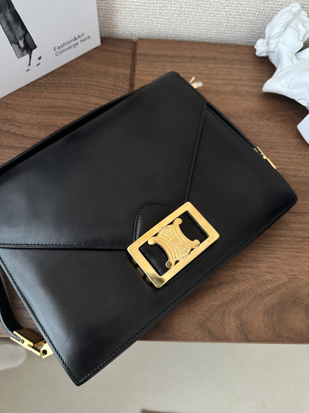 CELINE Large Triomphe Buckle Envelope Bag（Black × Gold）｜Vintage Prestige 🖤✨