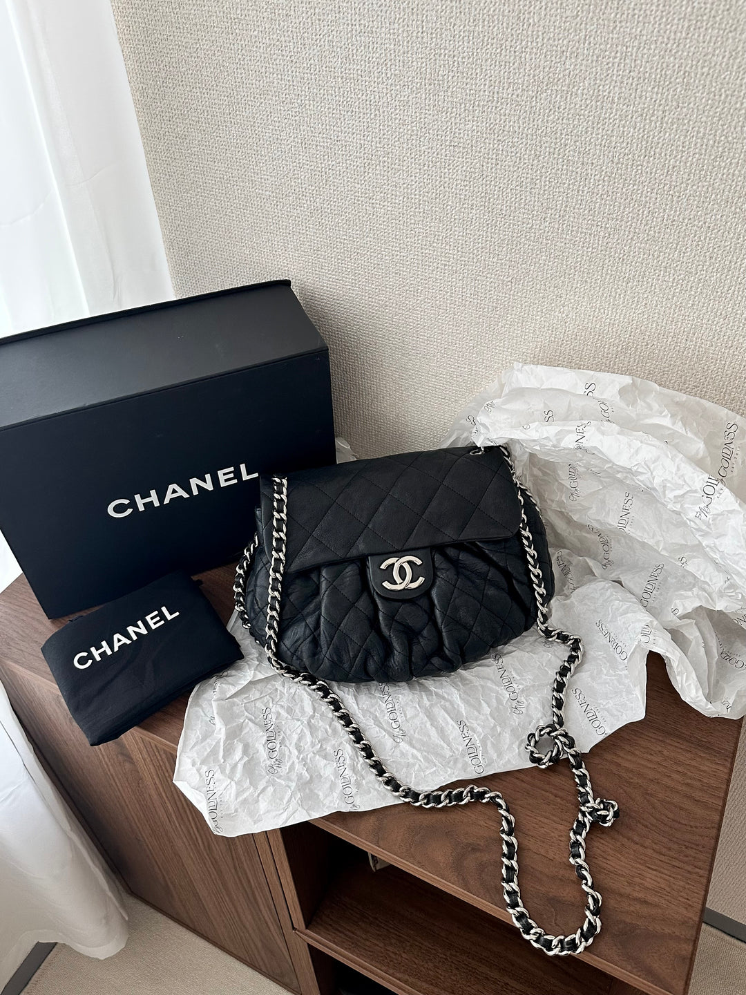 CHANEL Quilted Black “Ingot” Flap Bag（Medium Size / Silver Hardware）｜Rare Versatile Beauty 🖤✨
