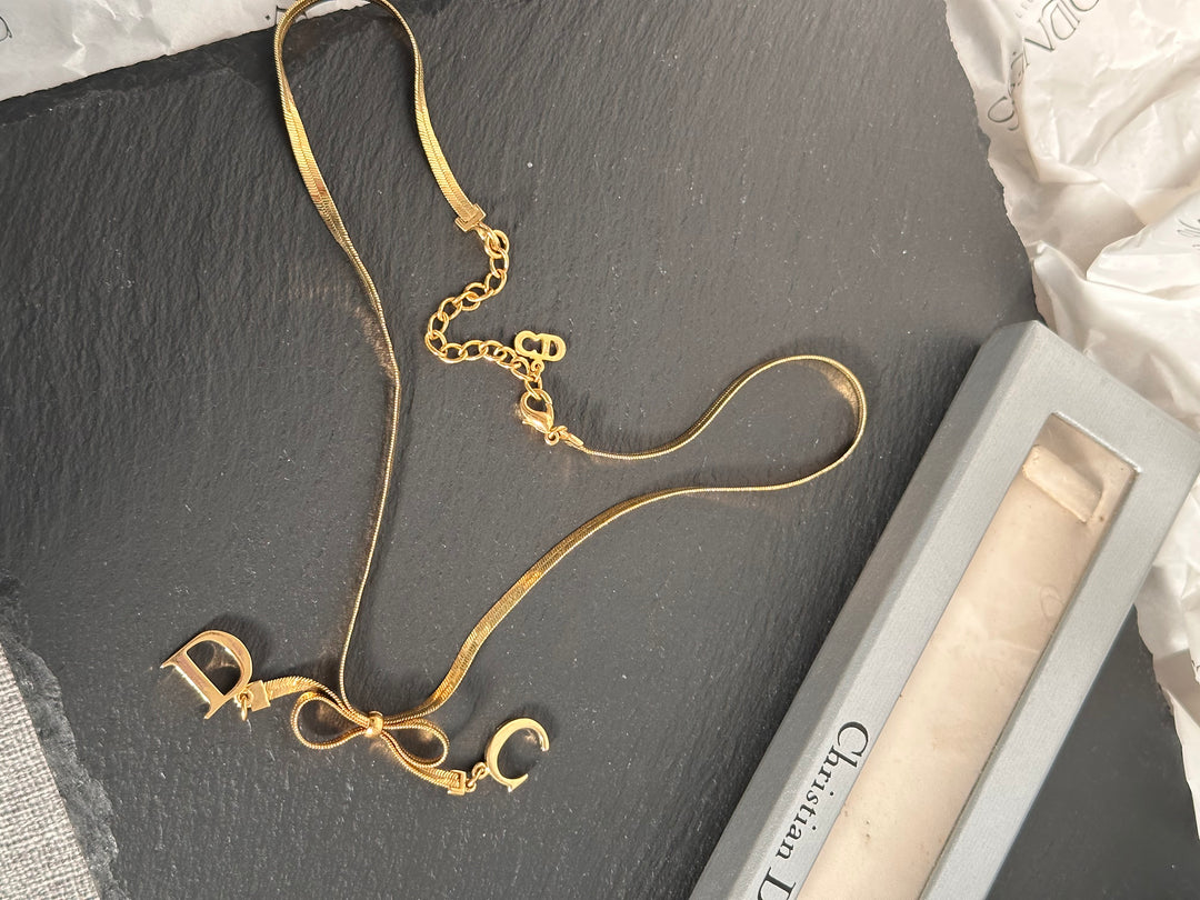 DIOR Vintage CD Initials Bow Necklace（Gold-Tone）｜Feminine Charm 🦋✨