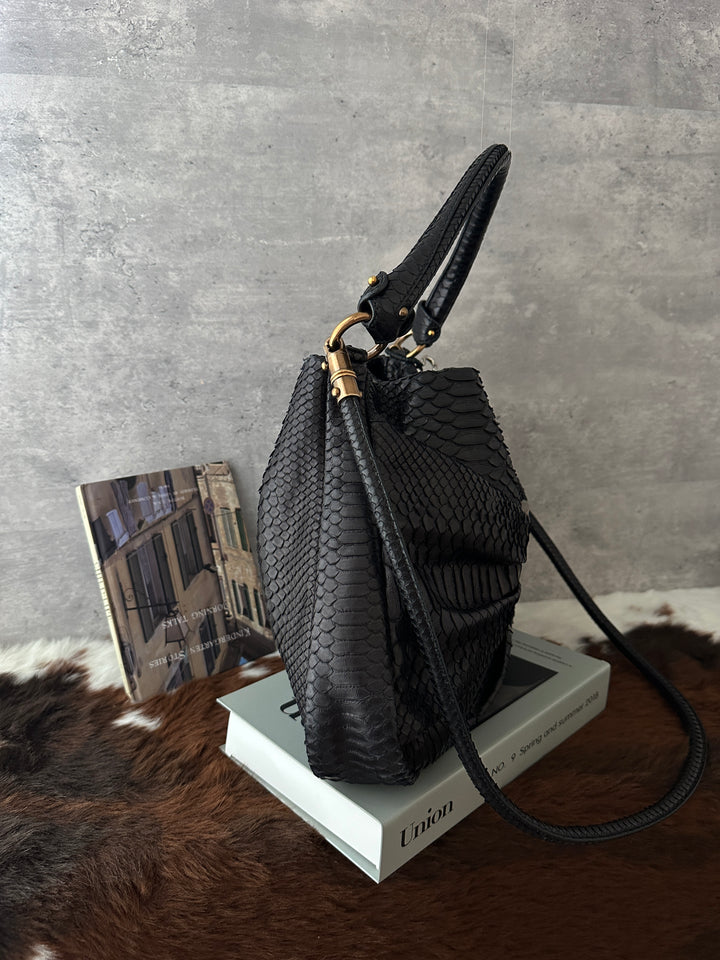 Ferragamo Python Hobo Bag 🖤｜Statement Bow Logo × Vintage Bronze Clasp × Original Strap